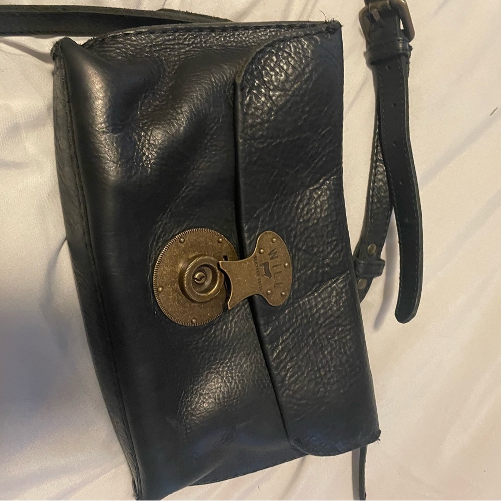 Wills goods genuine leather cross body